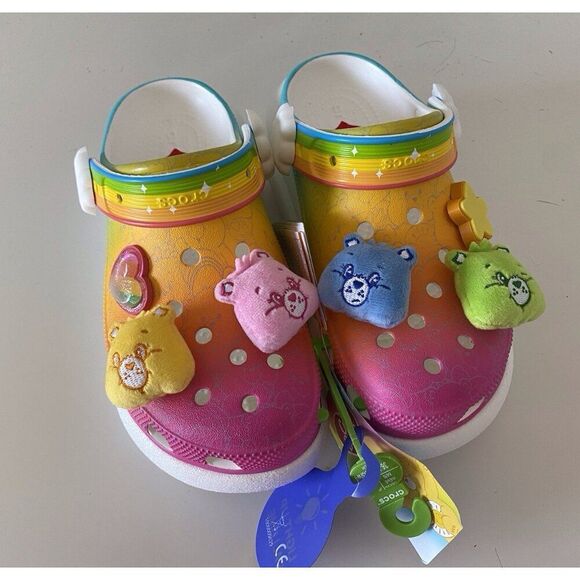 CROCS Care Bears Collaboration Crush Clog Light On 210103 Men’s 4 Women’s 6 NEW - Picture 1 of 15